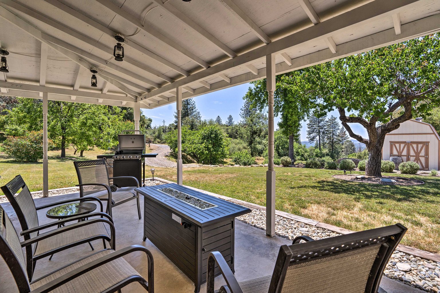 Mariposa Vacation Rental