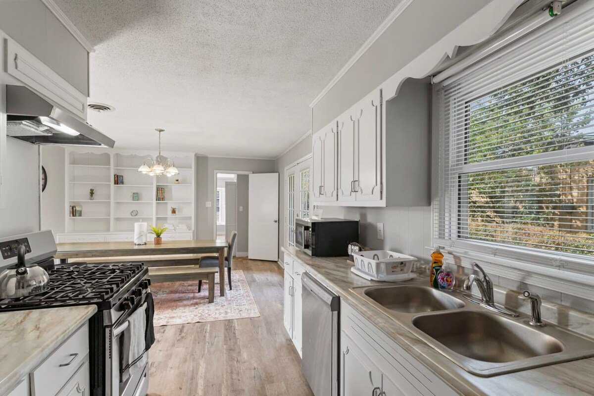 Montgomery Vacation Rental