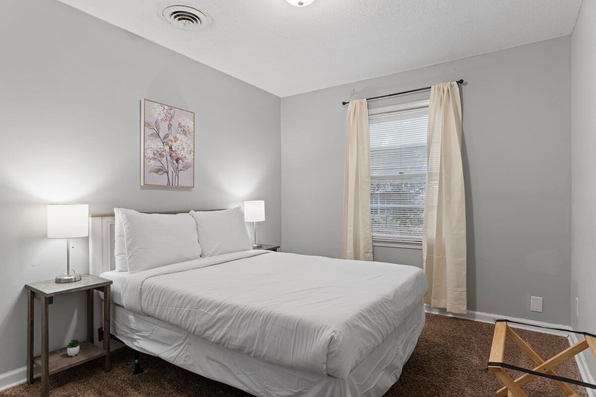 Montgomery Vacation Rental