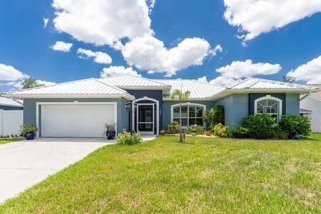 Port Charlotte Vacation Rental