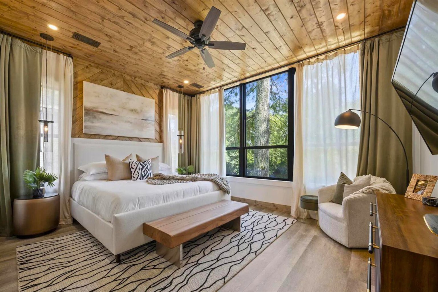 Eagletown Vacation Rental