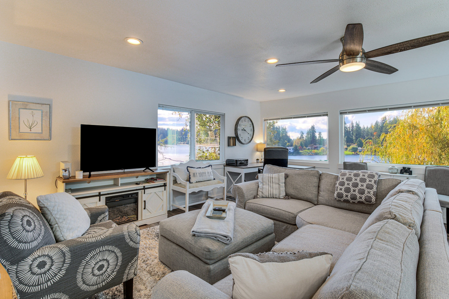 Spanaway Vacation Rental