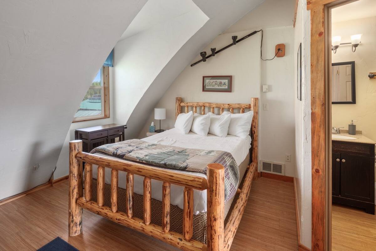 Coram Vacation Rental