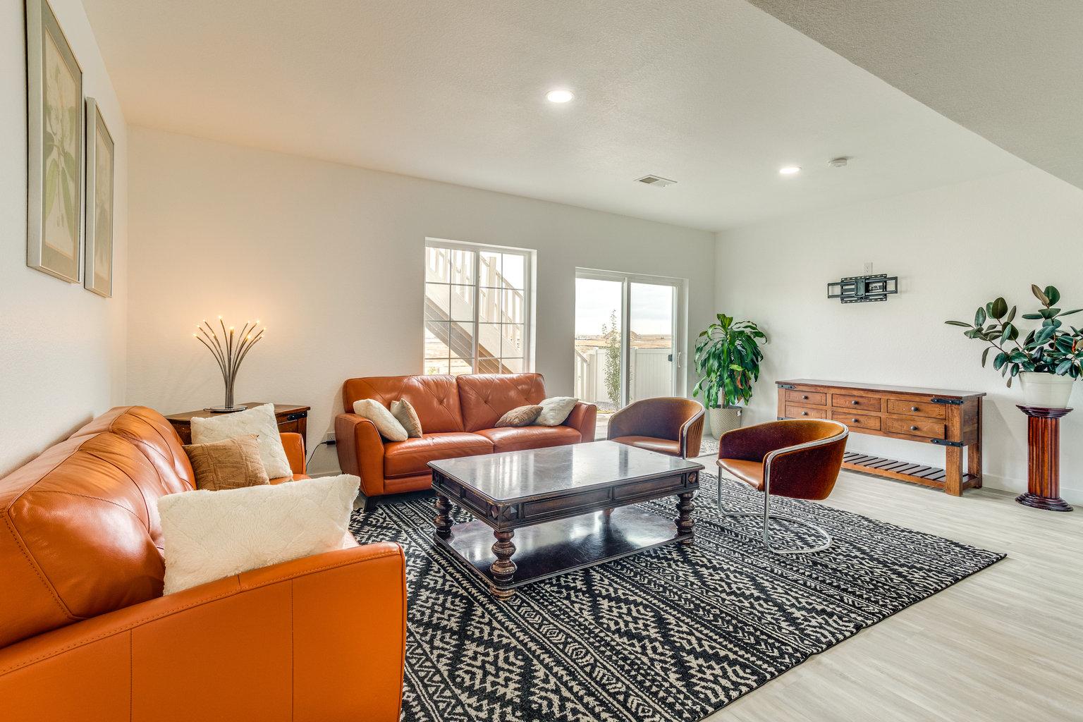 Aurora Vacation Rental