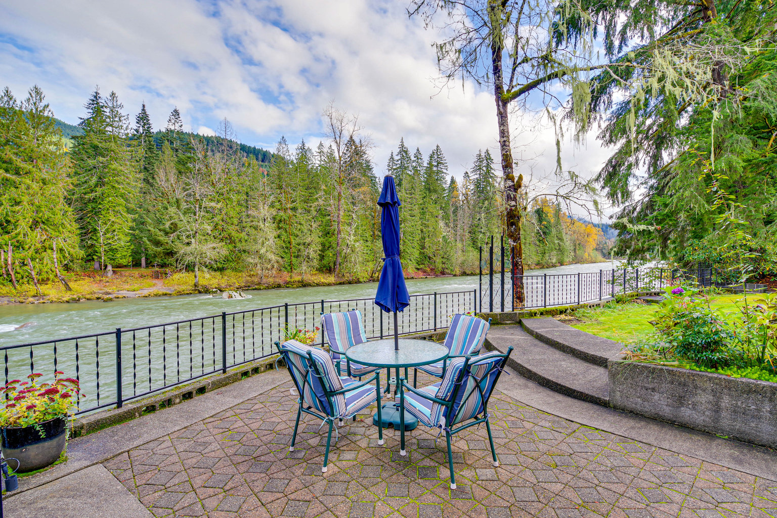 Darrington Vacation Rental