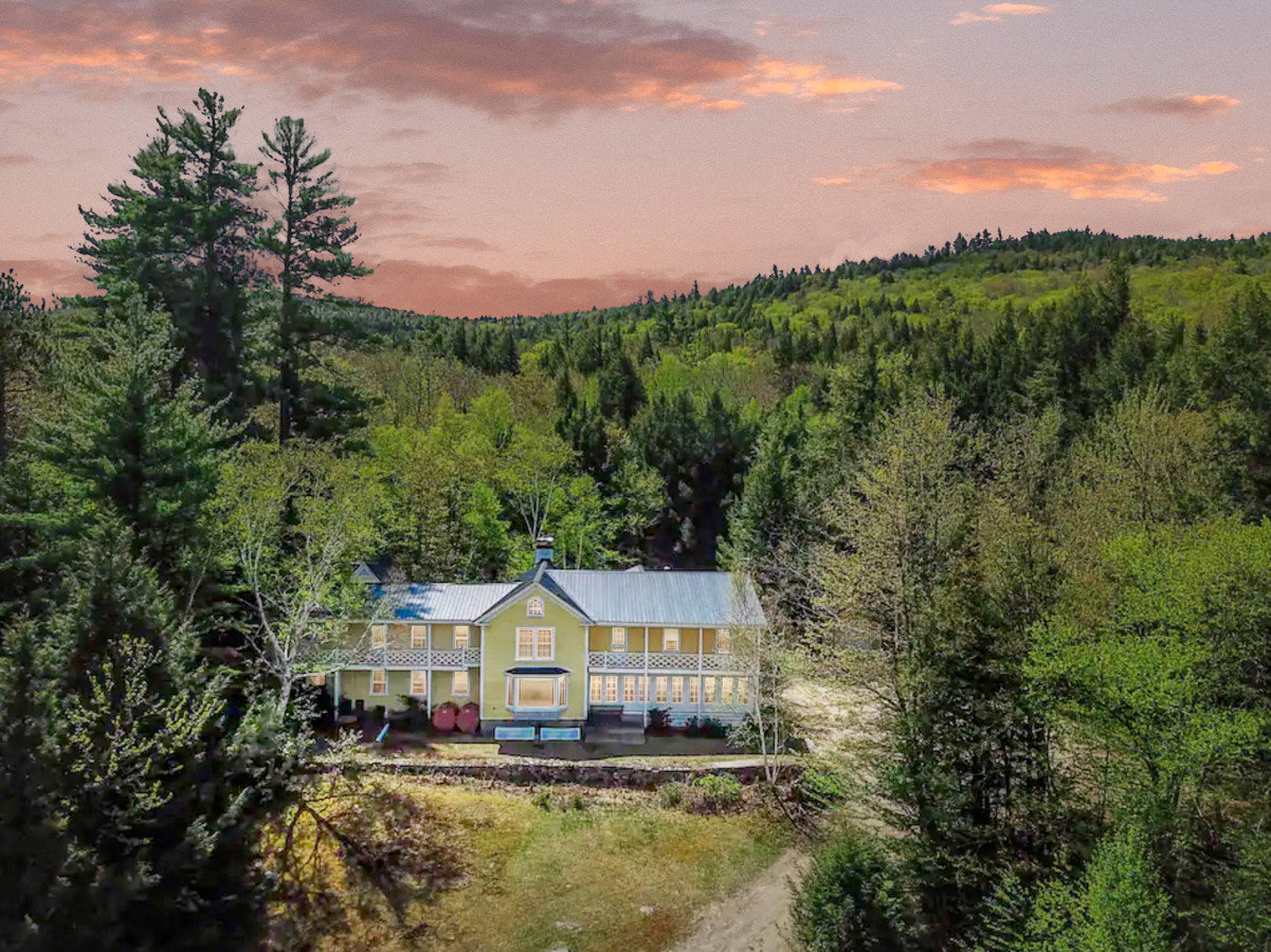 Bartlett Vacation Rental