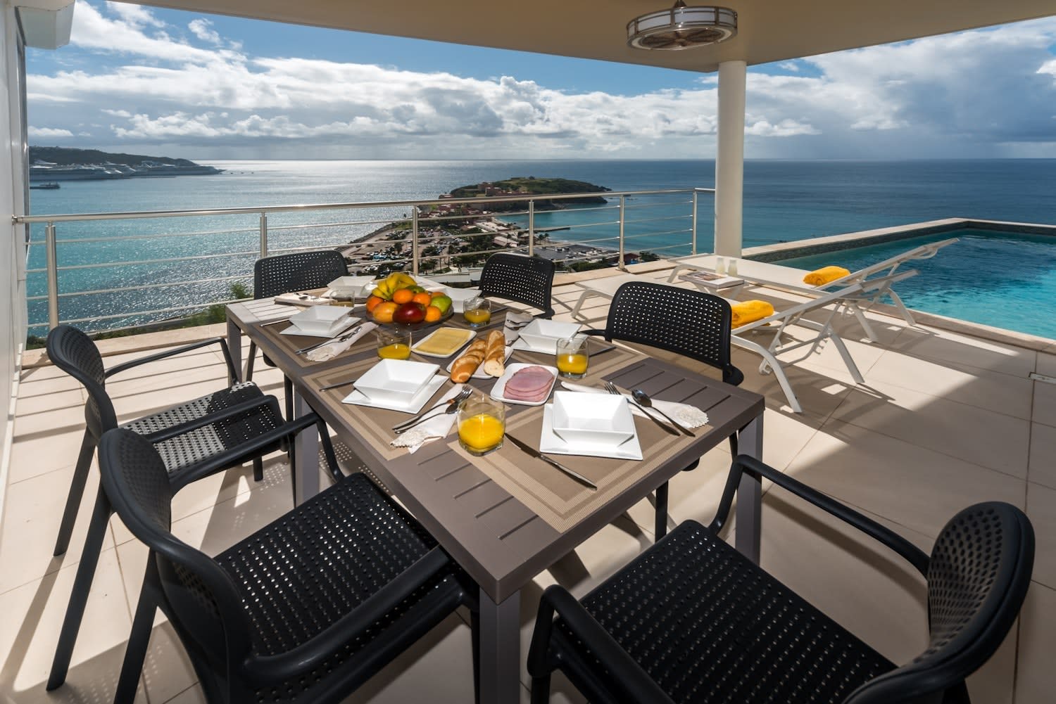 Fort Amstredam Vacation Rental