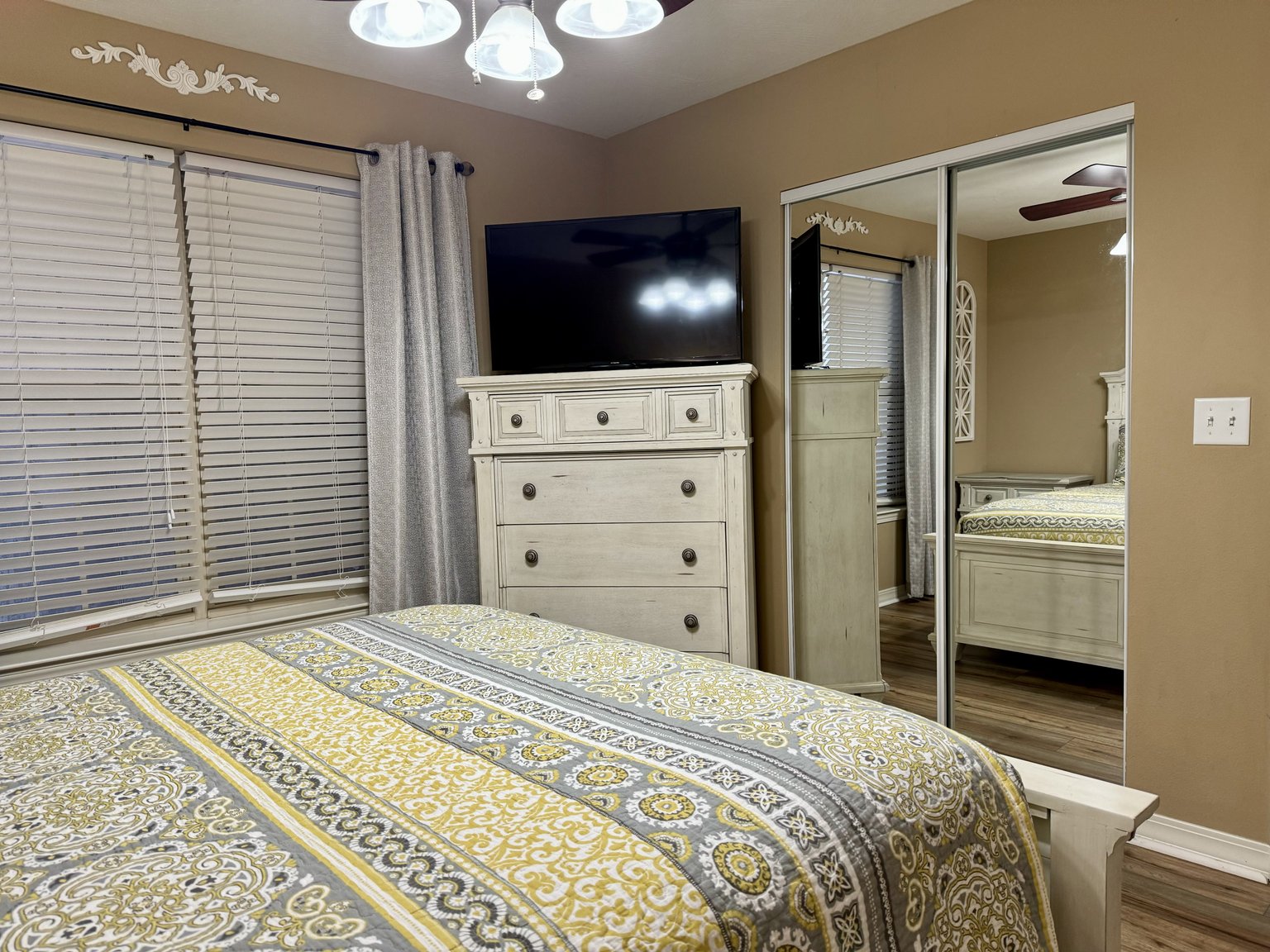 Hollister Vacation Rental