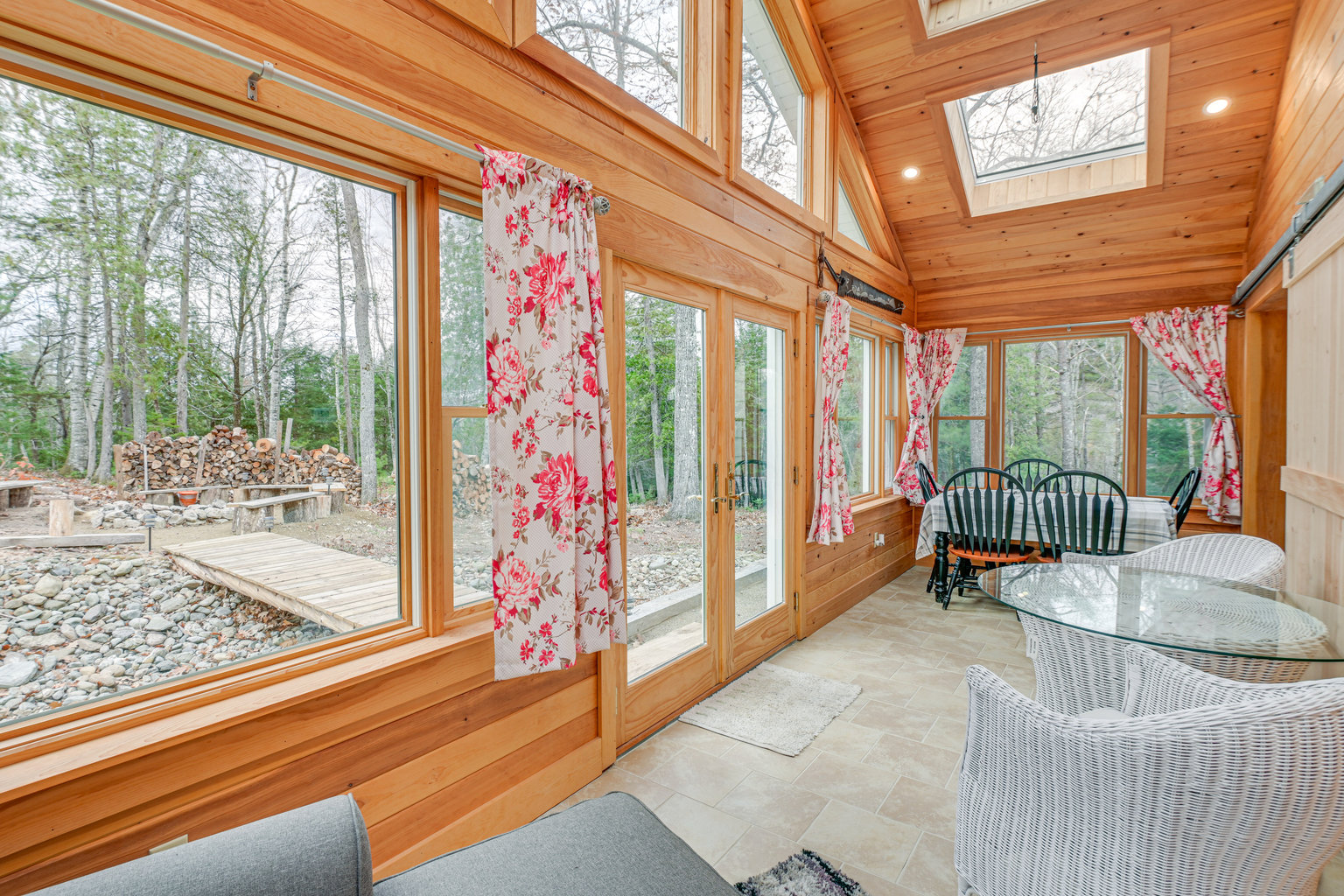 Brooks Vacation Rental