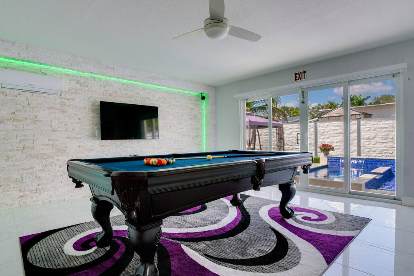 Hollywood Vacation Rental