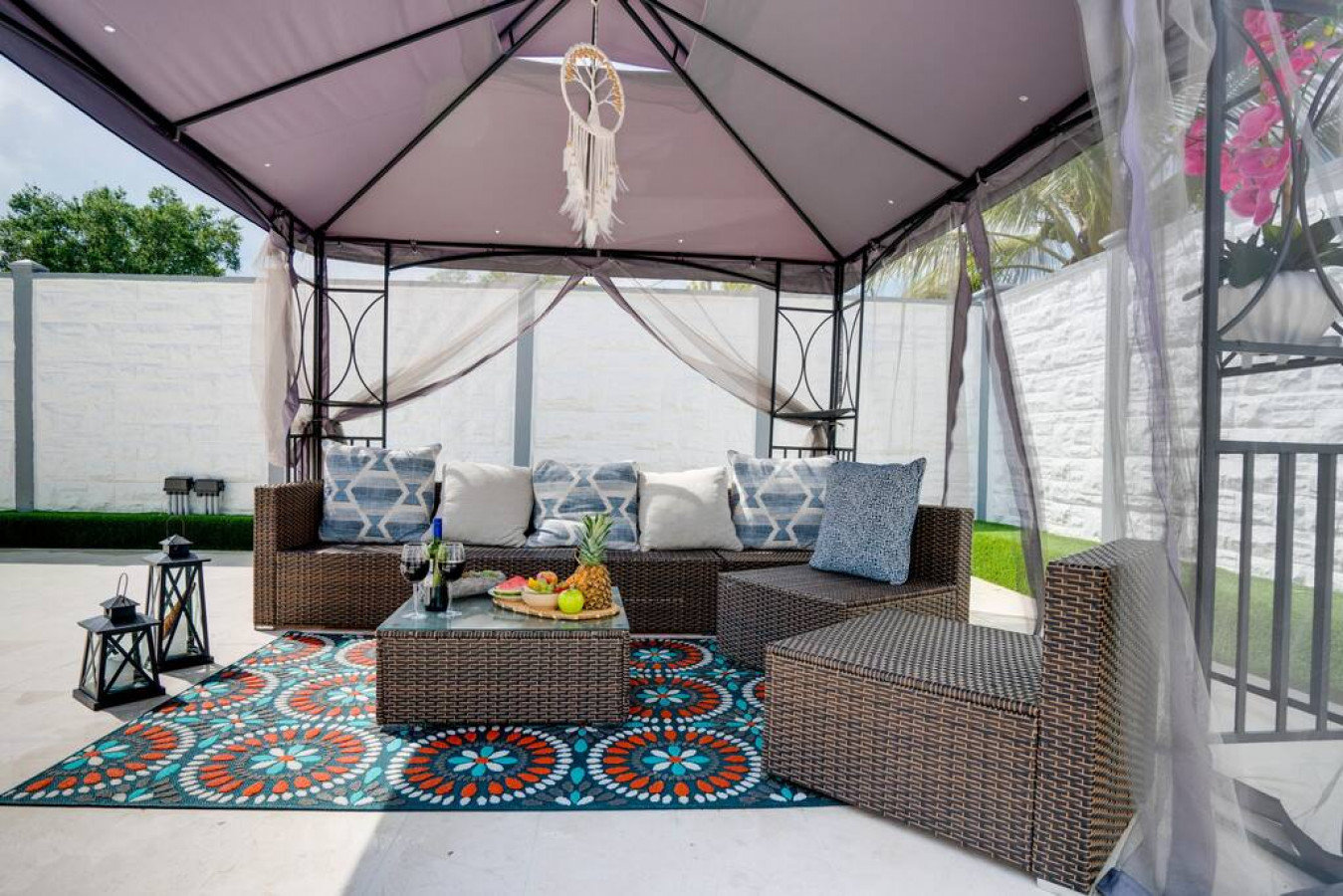 Hollywood Vacation Rental