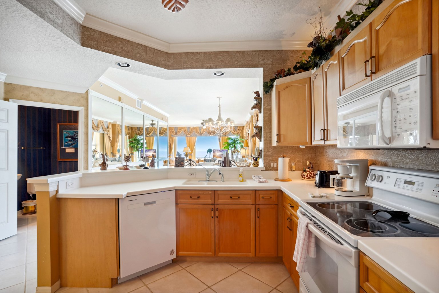 N. Redington Vacation Rental