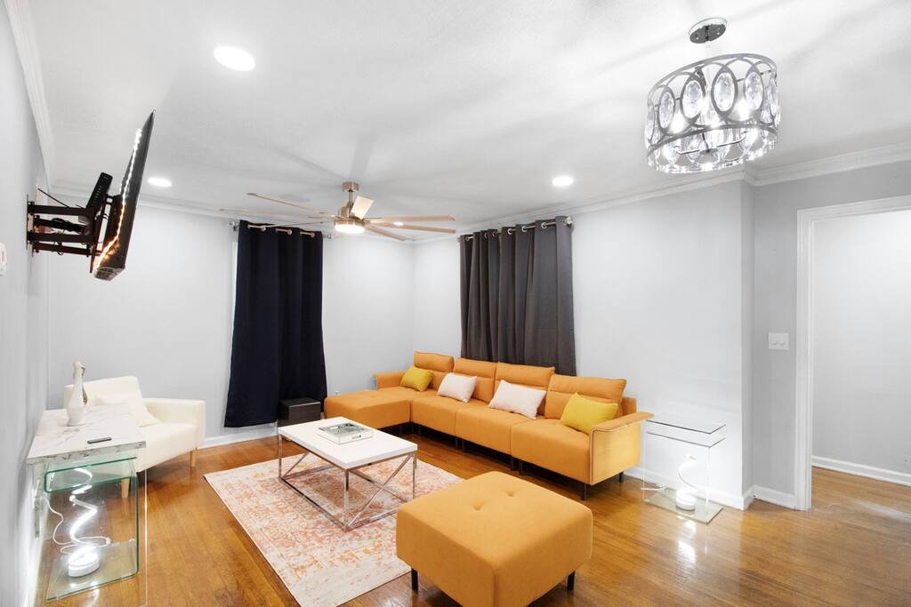 Candler-McAfee Vacation Rental