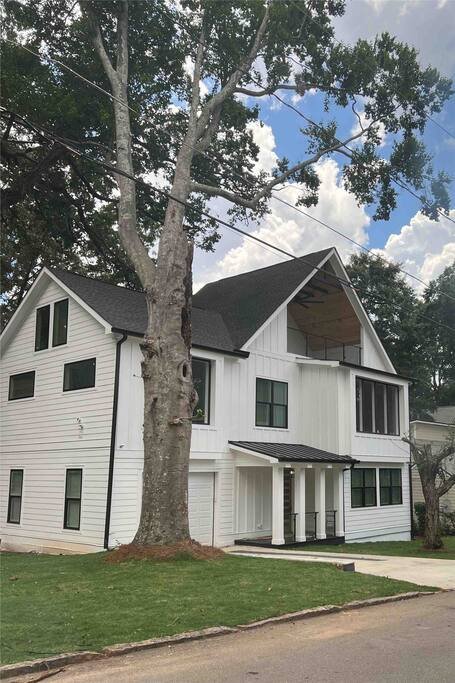 Candler-McAfee Vacation Rental