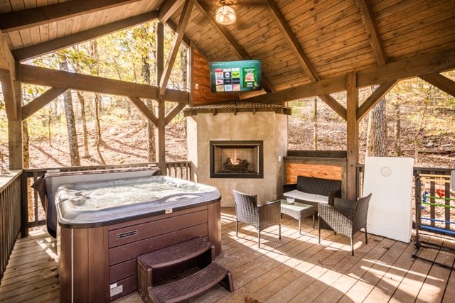 Hochatown Vacation Rental