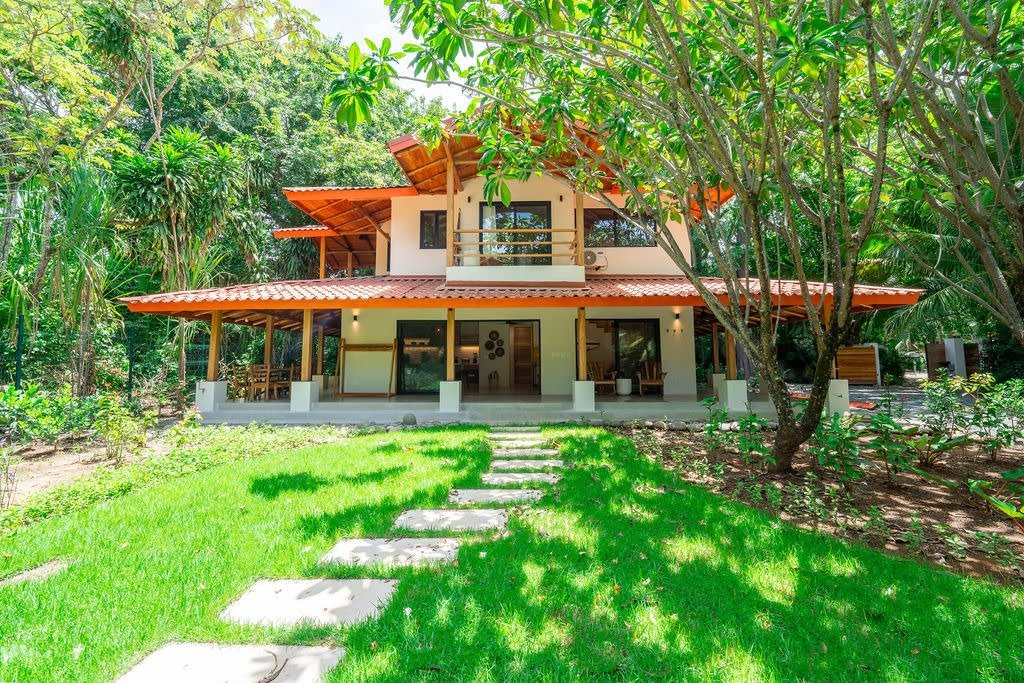 Guiones Vacation Rental