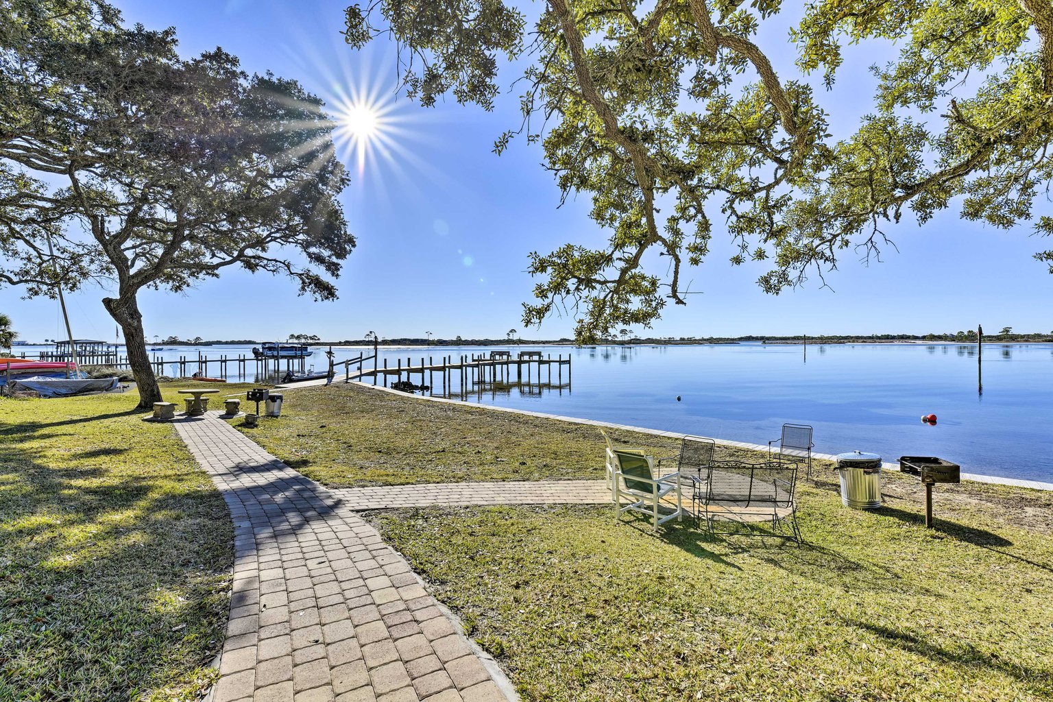 Mary Esther Vacation Rental