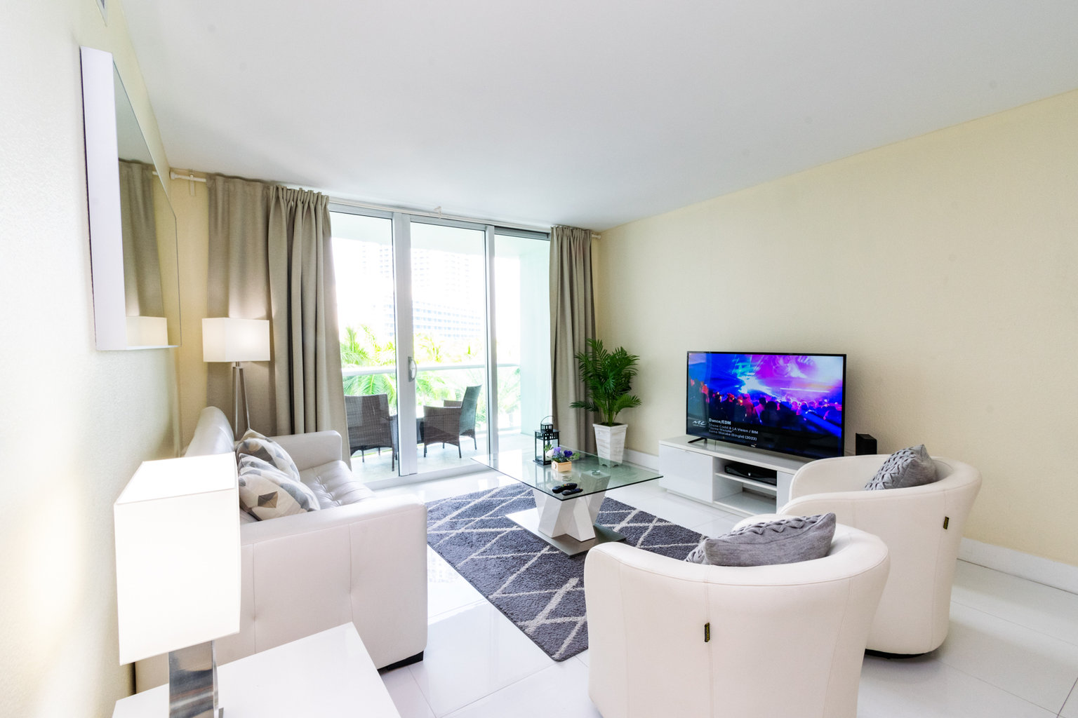 Hollywood Beach Vacation Rental