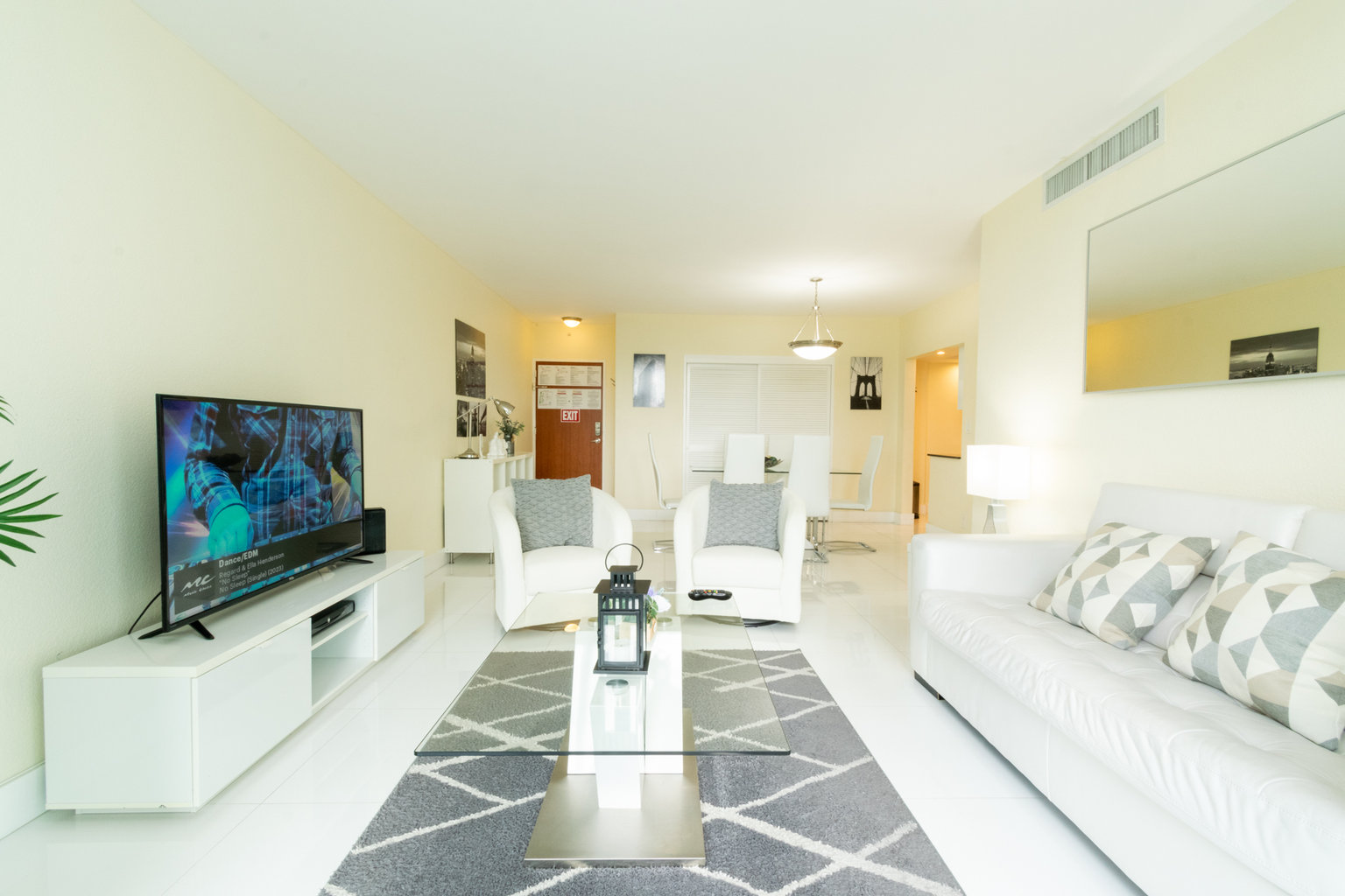 Hollywood Beach Vacation Rental