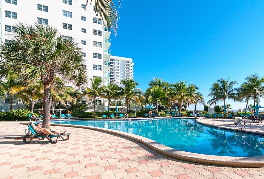 Hollywood Beach Vacation Rental