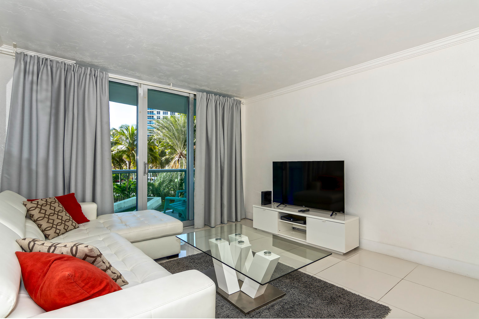 Hollywood Beach Vacation Rental