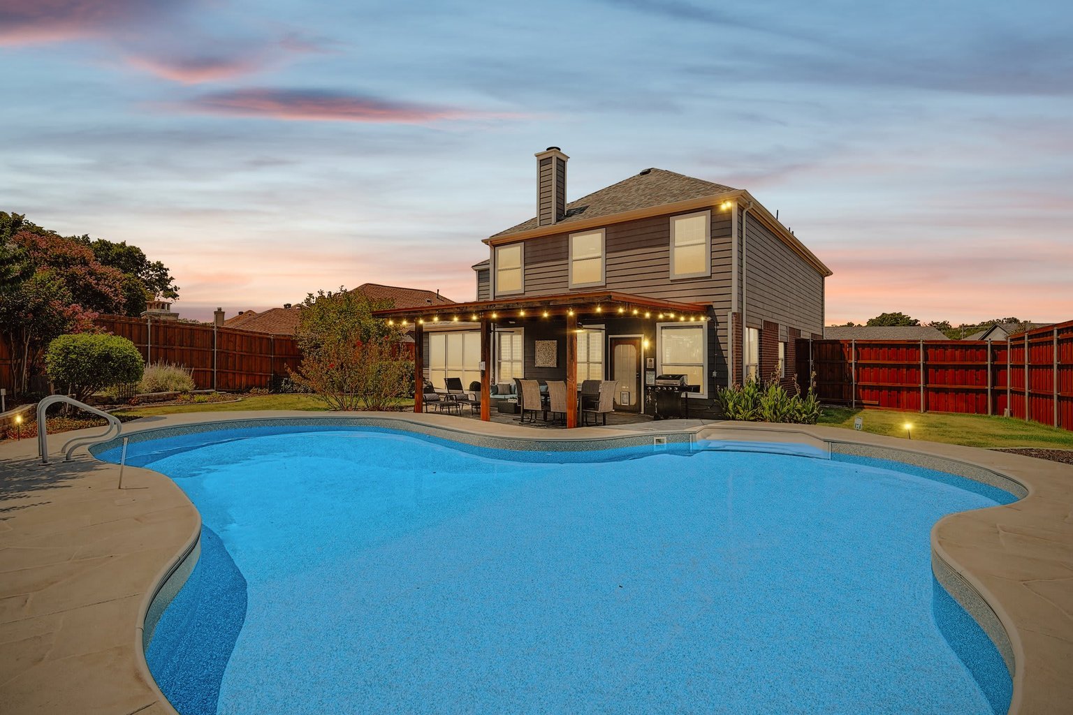 Lake Dallas Vacation Rental