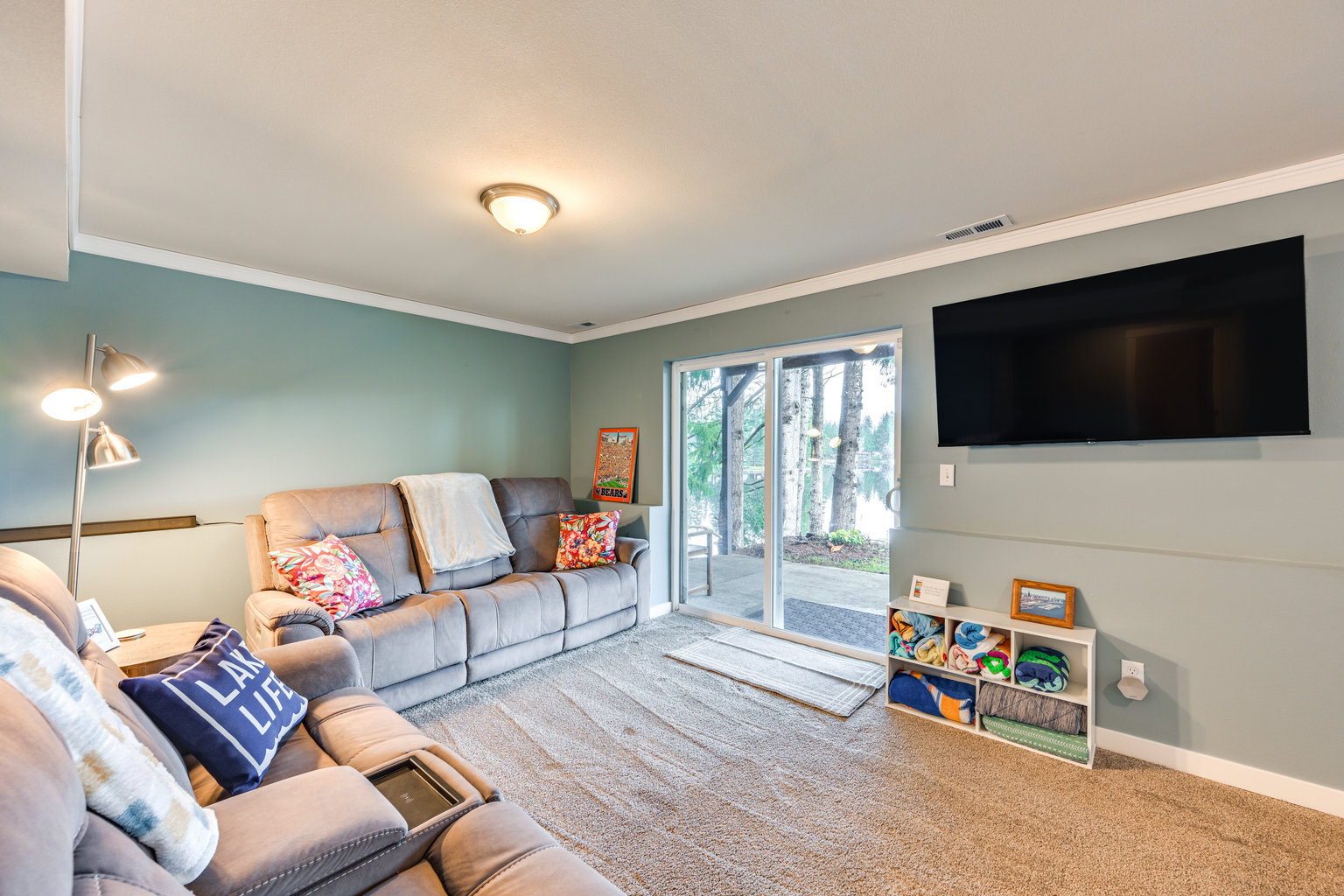 Shelton Vacation Rental