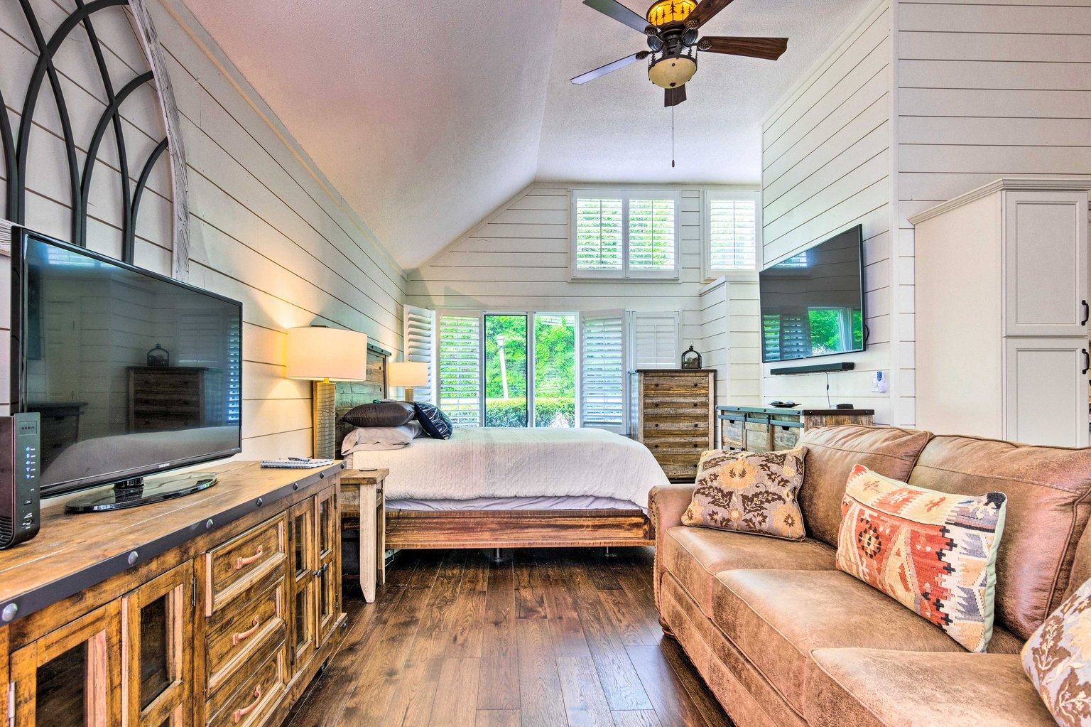 Sapphire Vacation Rental