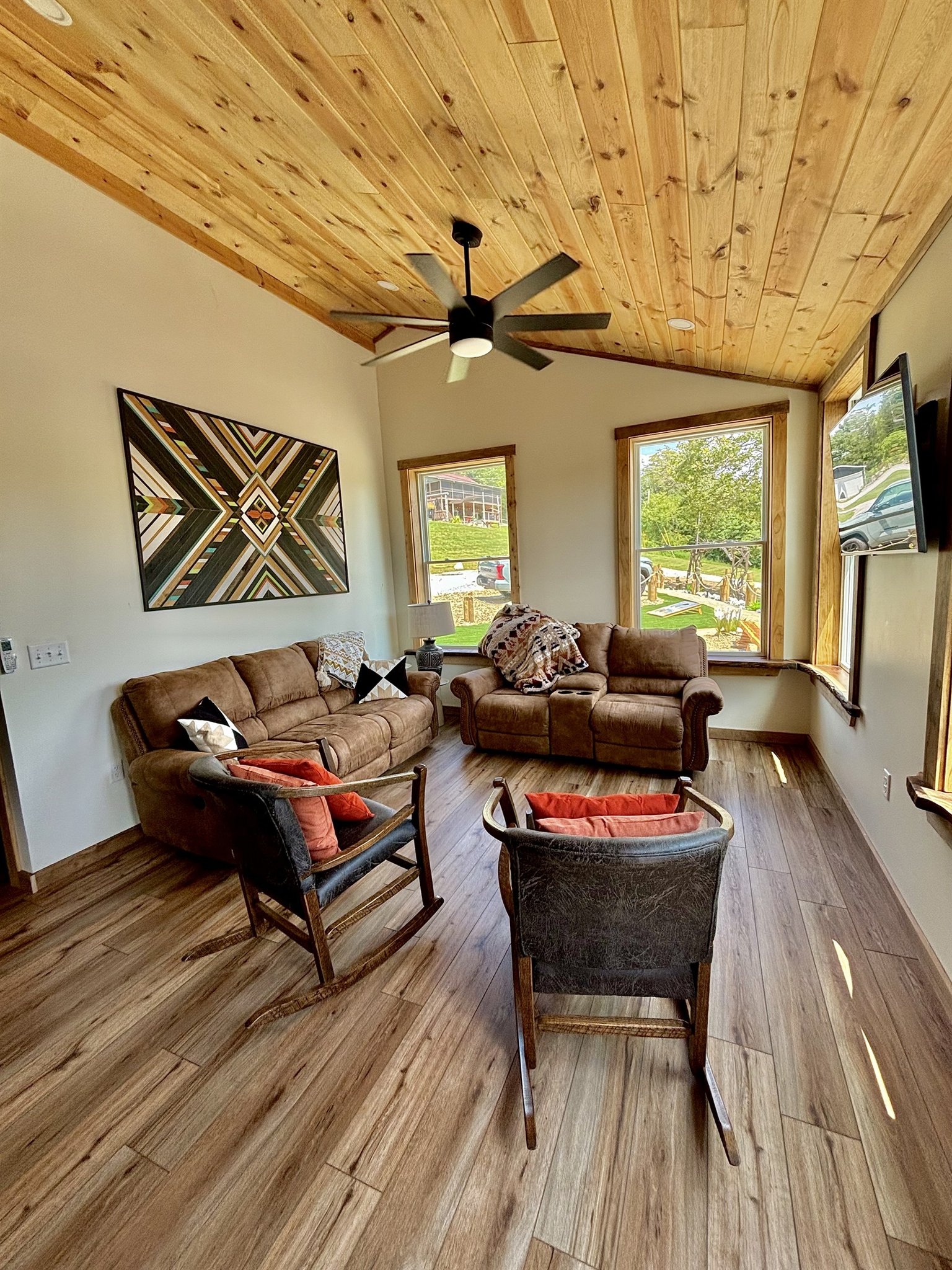 La Follette Vacation Rental