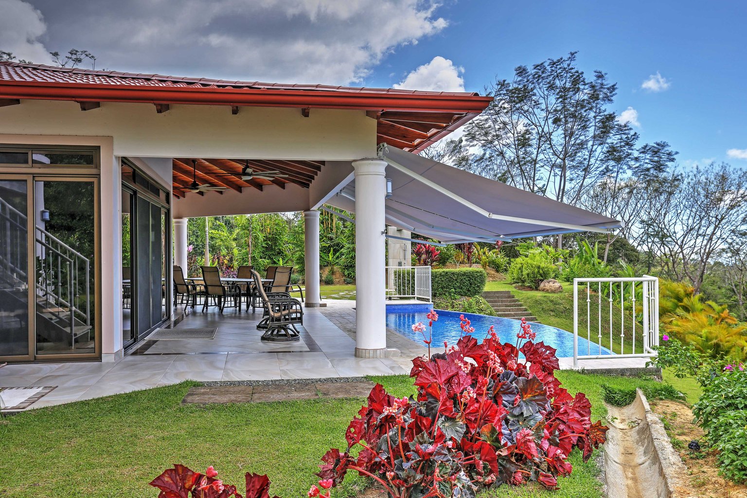 Ciudad Cortés Vacation Rental
