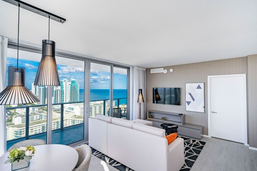 Hollywood Beach Vacation Rental