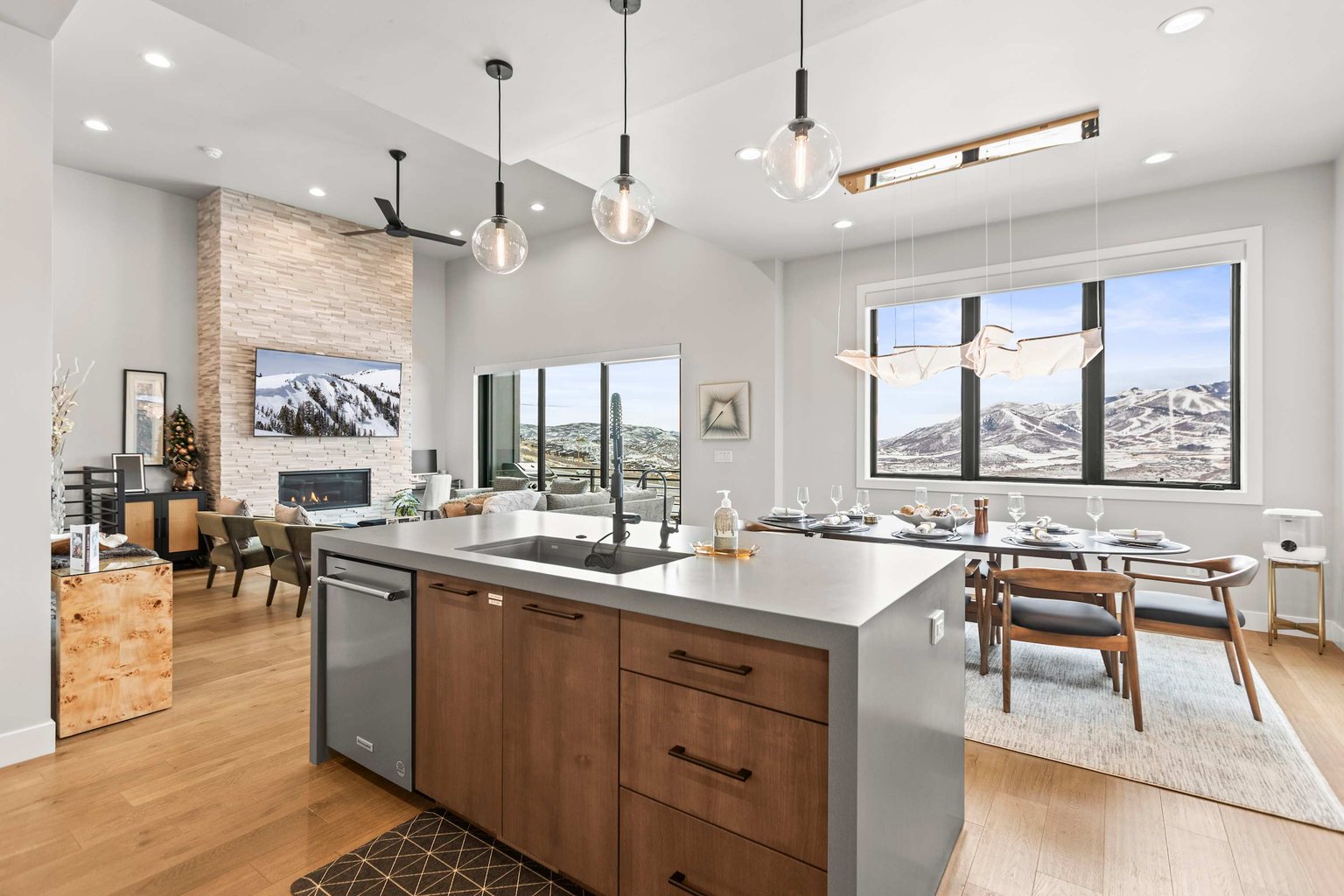 Hideout Vacation Rental