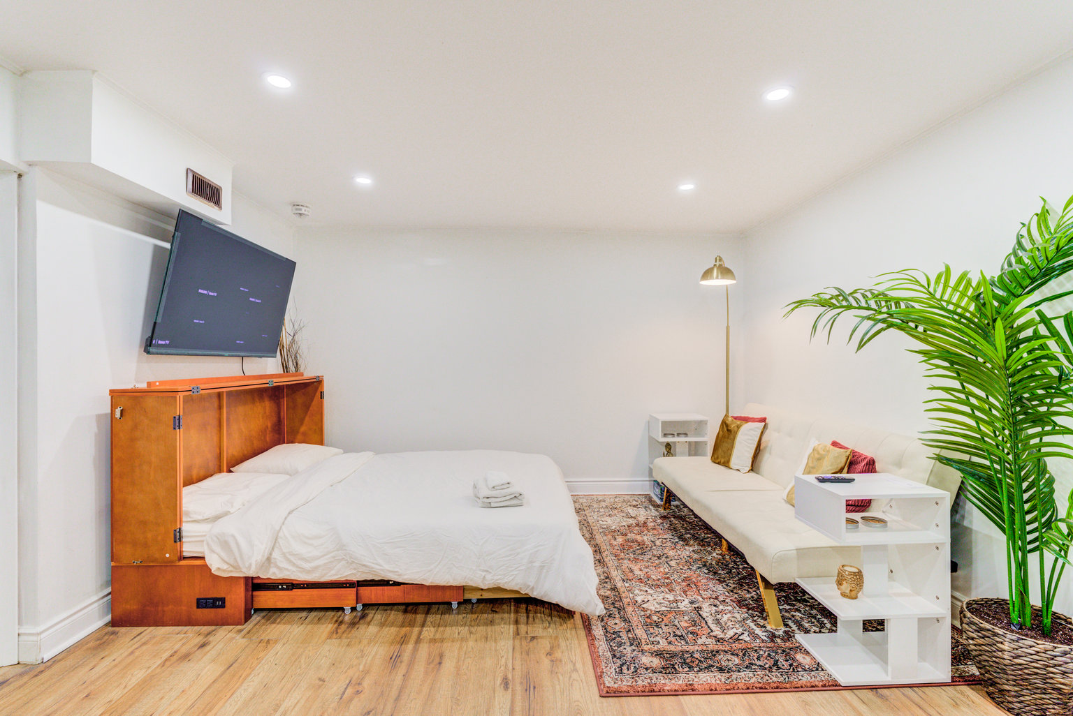 Mississauga Vacation Rental