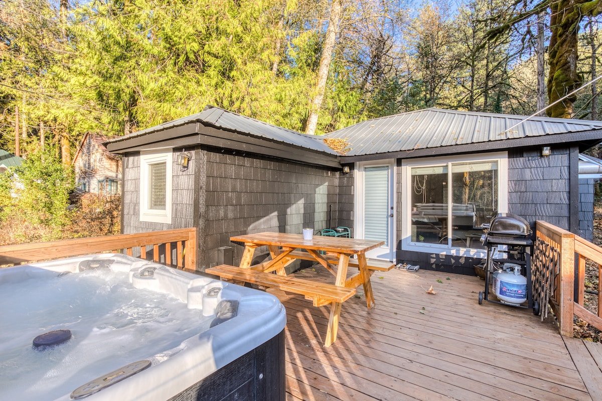 Rhododendron Vacation Rental