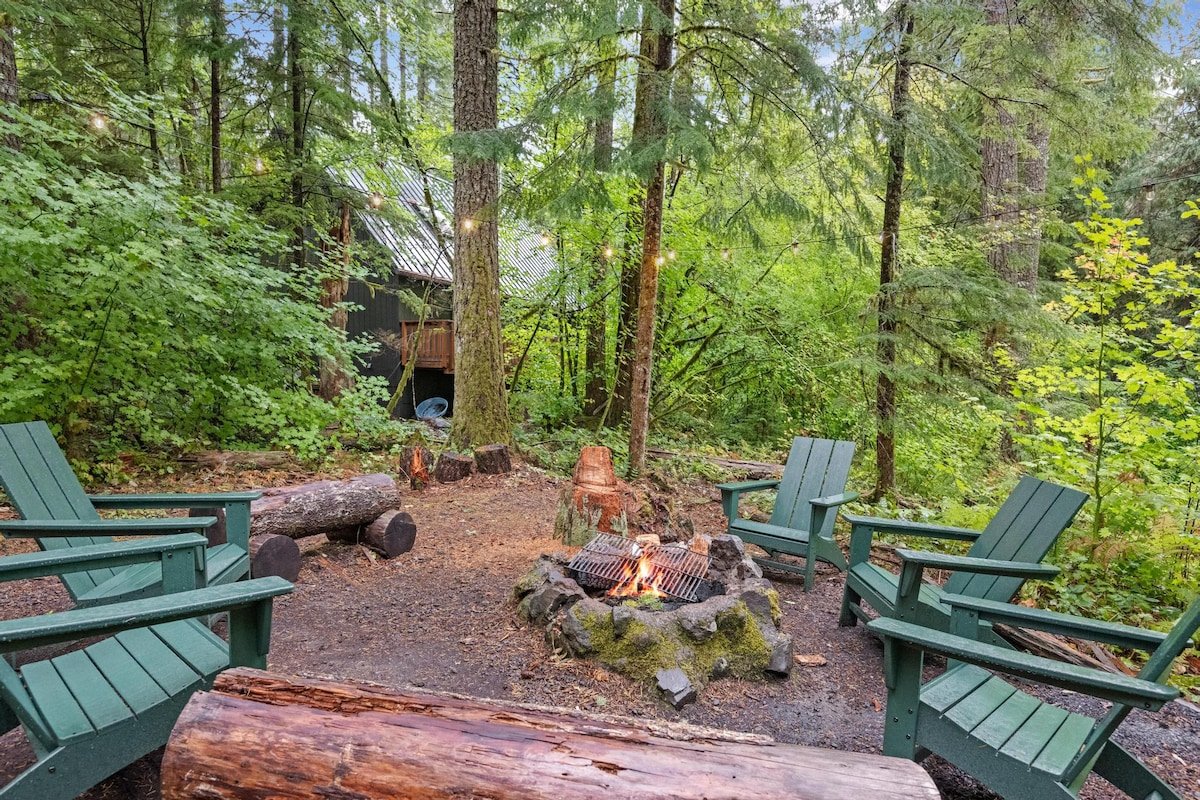 Rhododendron Vacation Rental