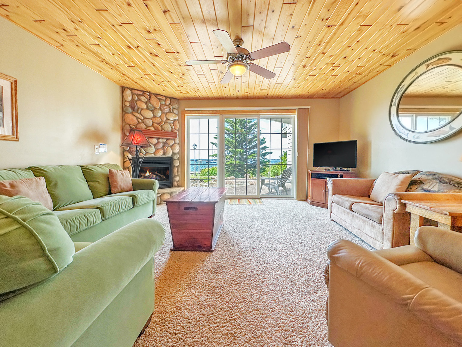 Grand Marais Vacation Rental