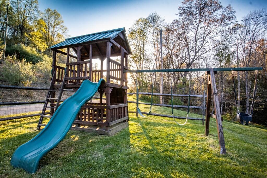 Nicholas County Vacation Rental