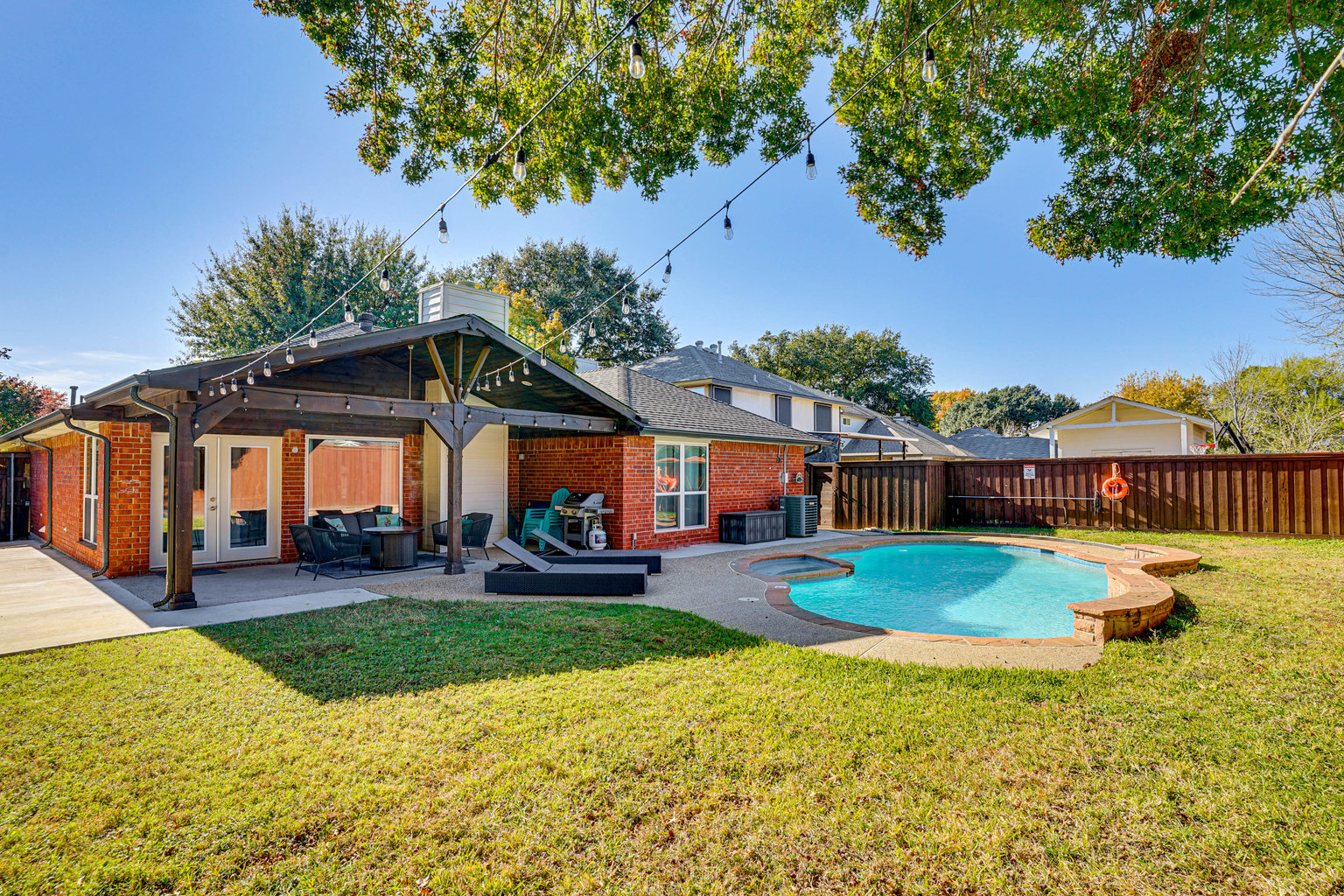 Grand Prairie Vacation Rental