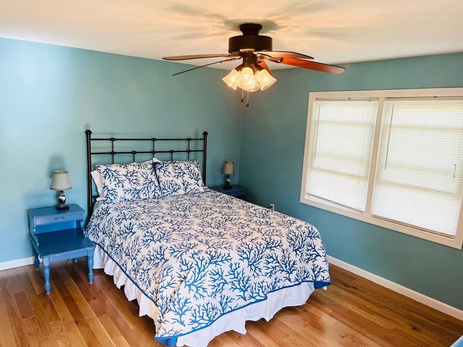 Hadley Vacation Rental