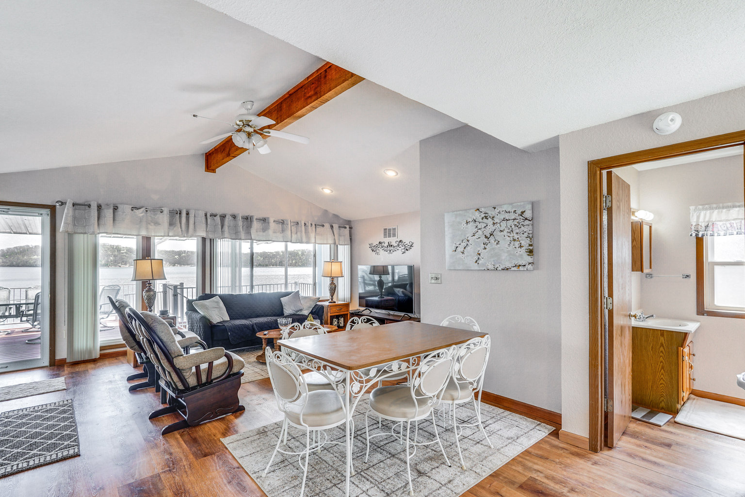 Gravois Mills Vacation Rental