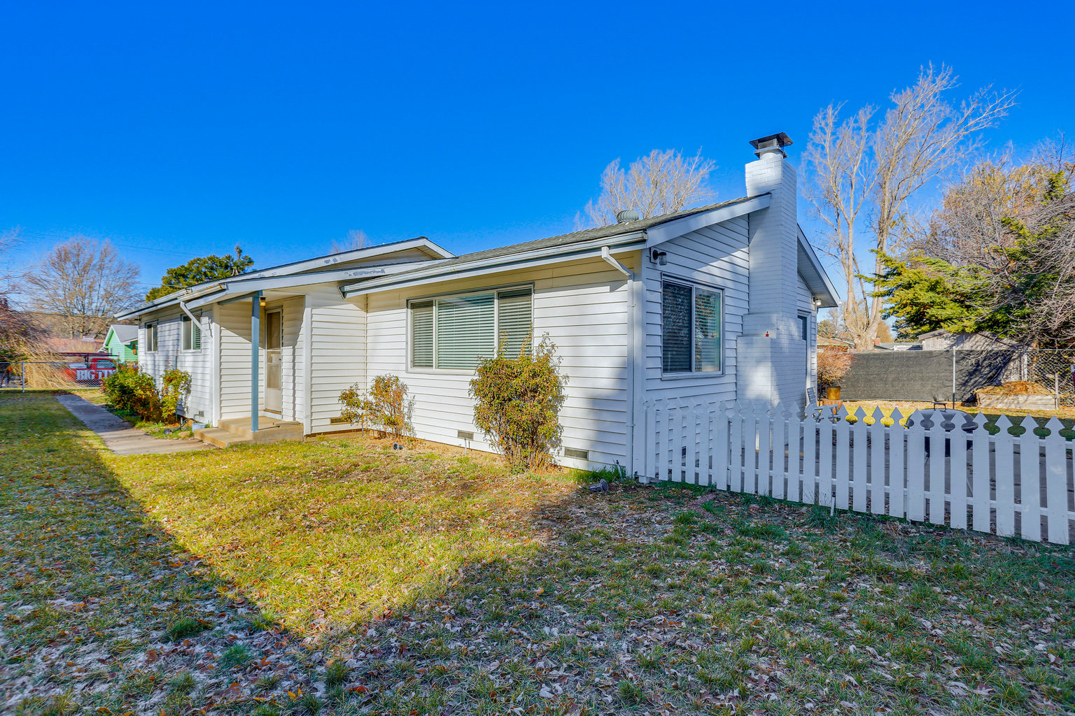 Burney Vacation Rental