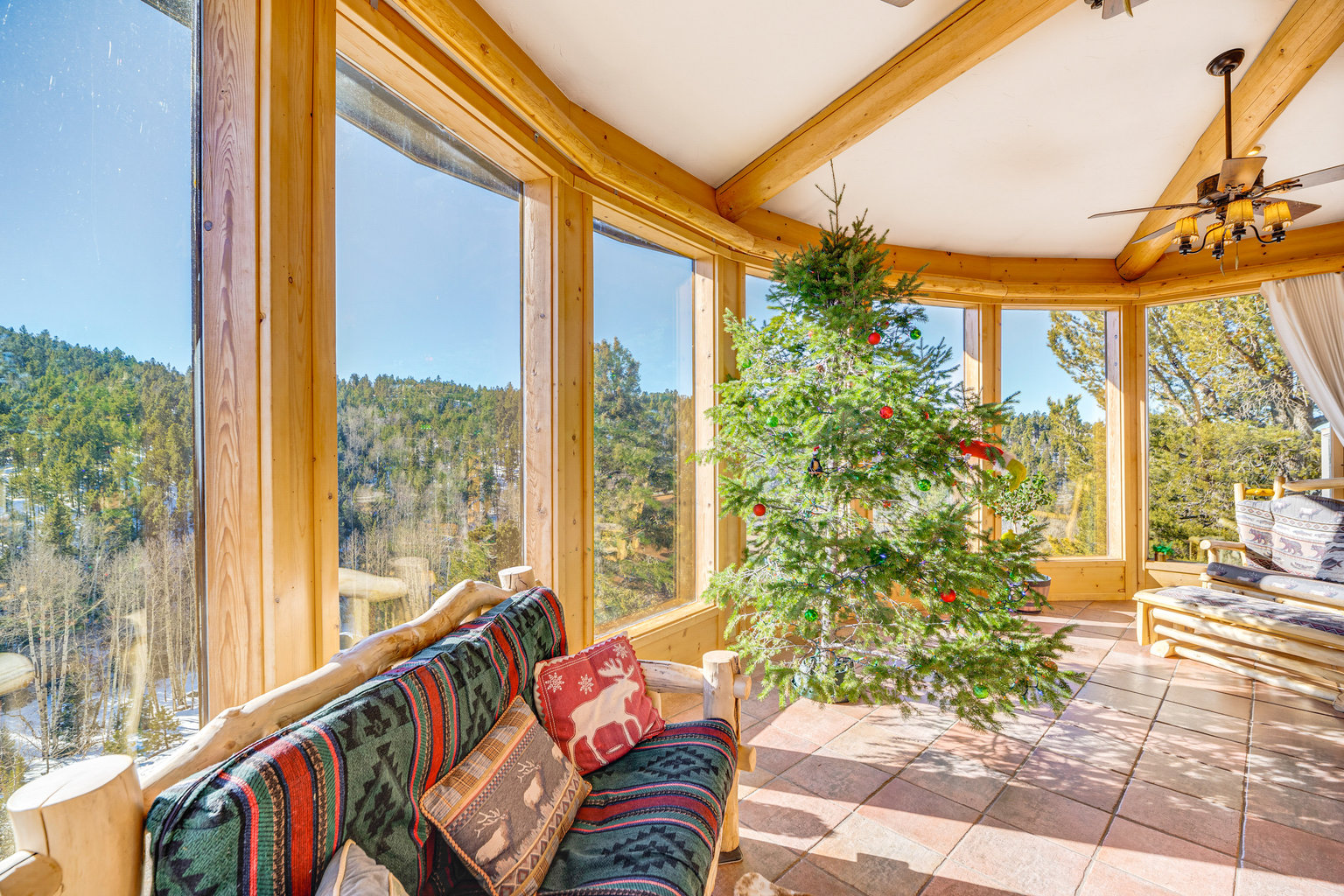 Florissant Vacation Rental