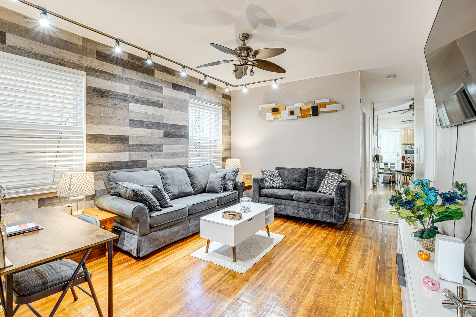 Newark Vacation Rental