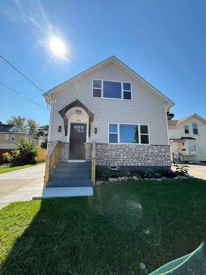 Erie Vacation Rental