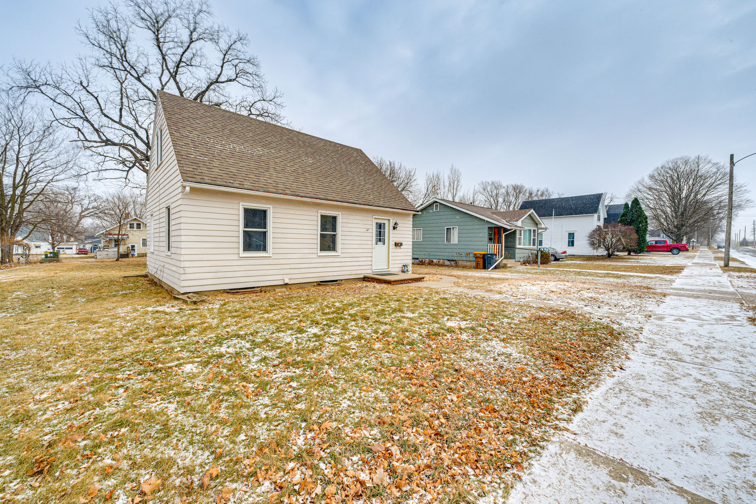 Lake Mills Vacation Rental