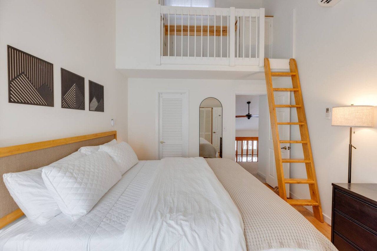 Lincoln Vacation Rental