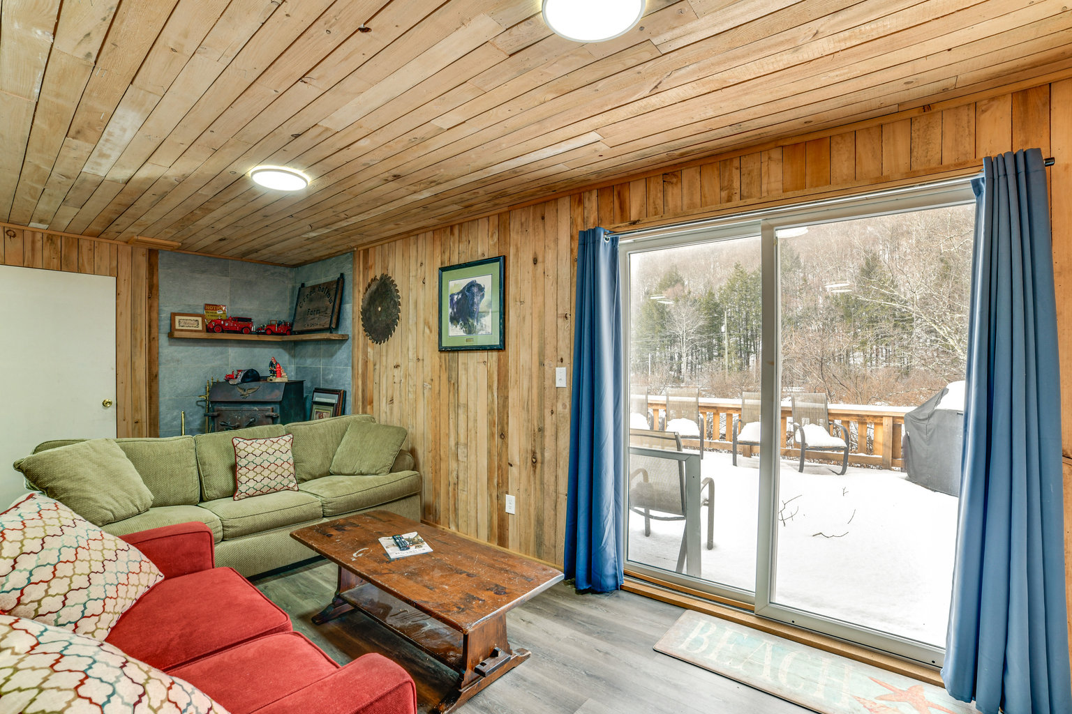 Long Eddy Vacation Rental