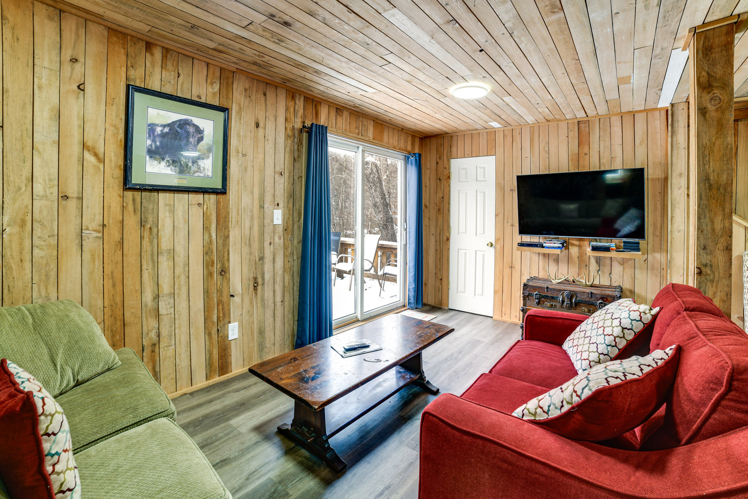 Long Eddy Vacation Rental