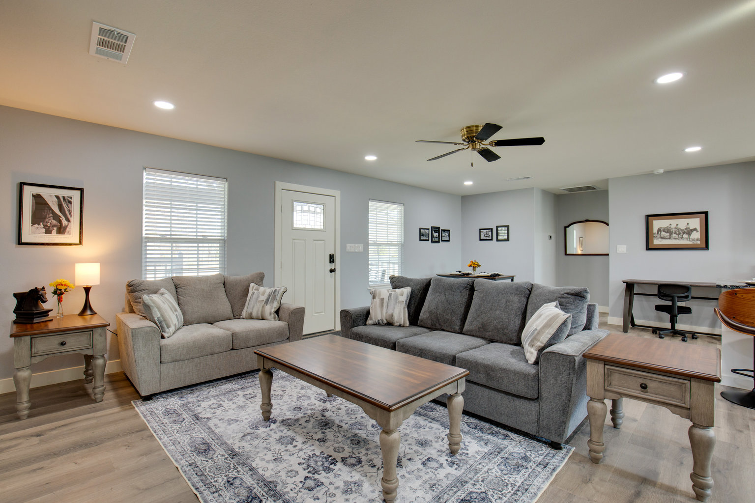 Yantis Vacation Rental