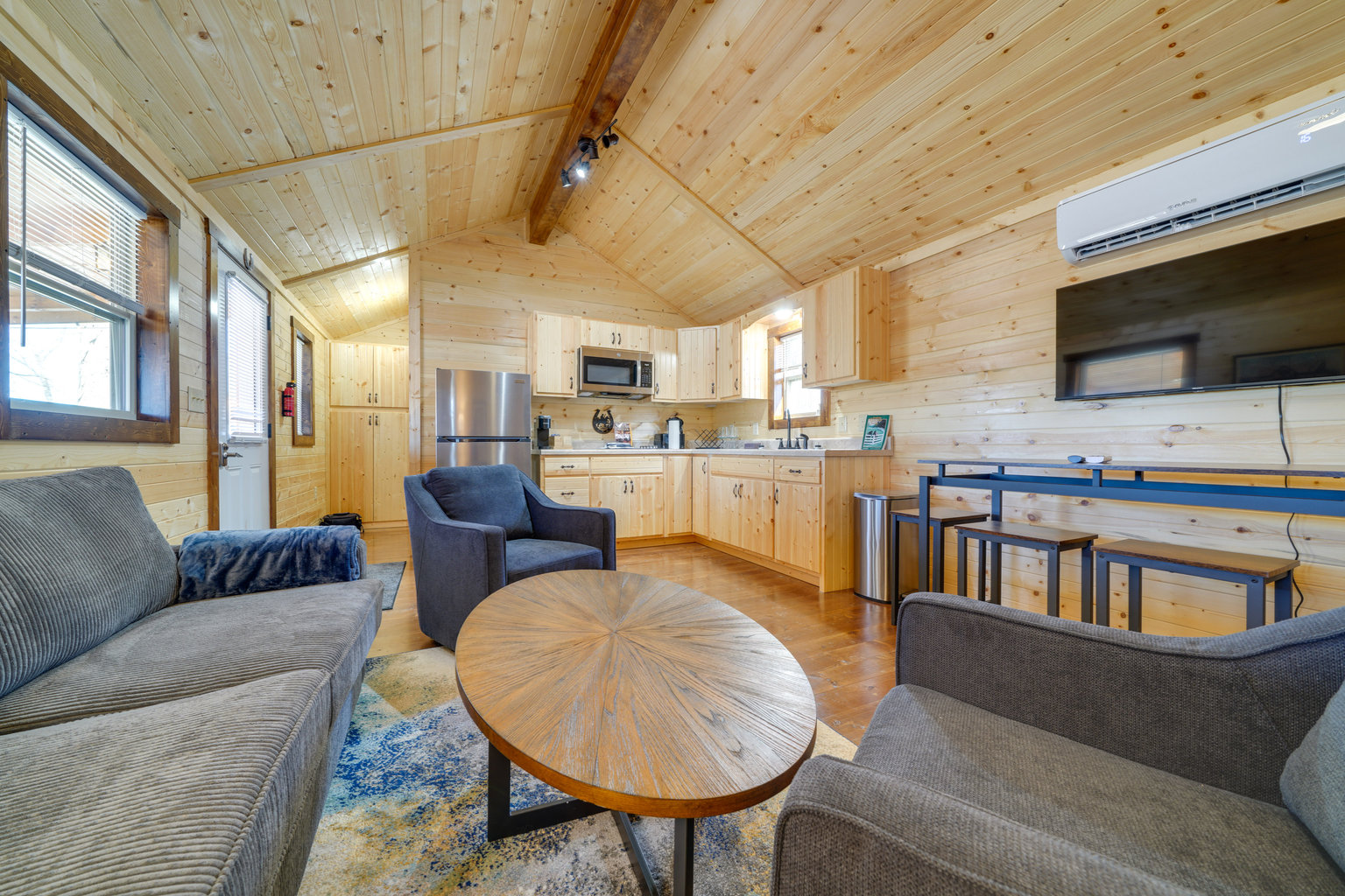 La Grange Vacation Rental